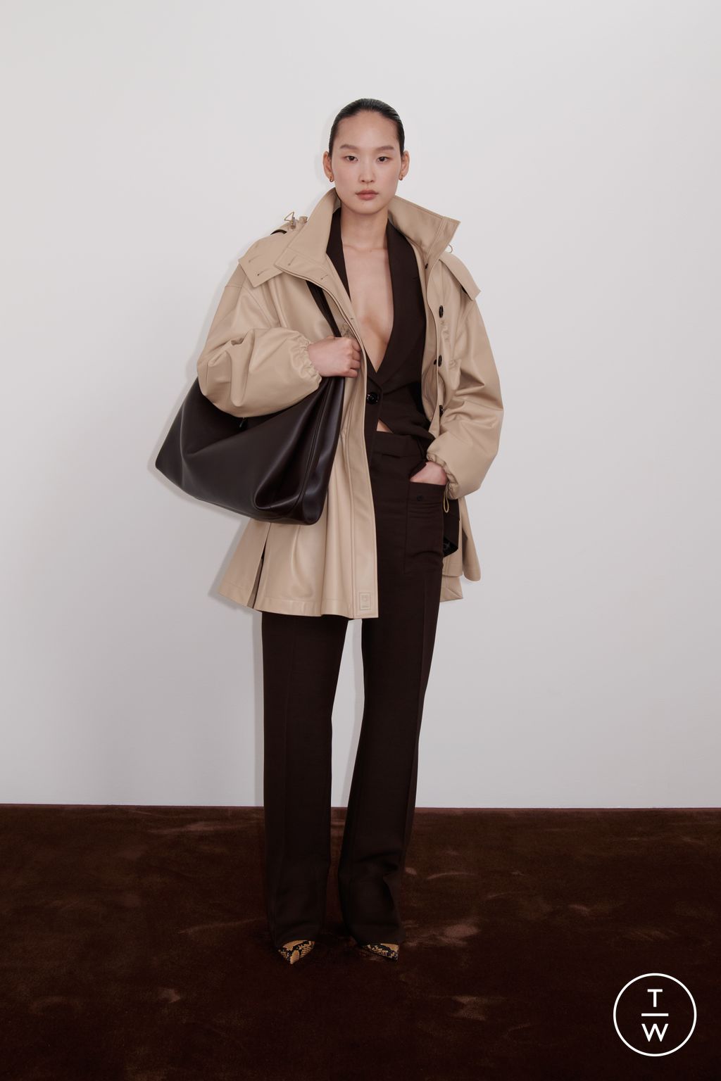 Fashion Week Milan Resort 2025 look 17 de la collection Ferragamo womenswear