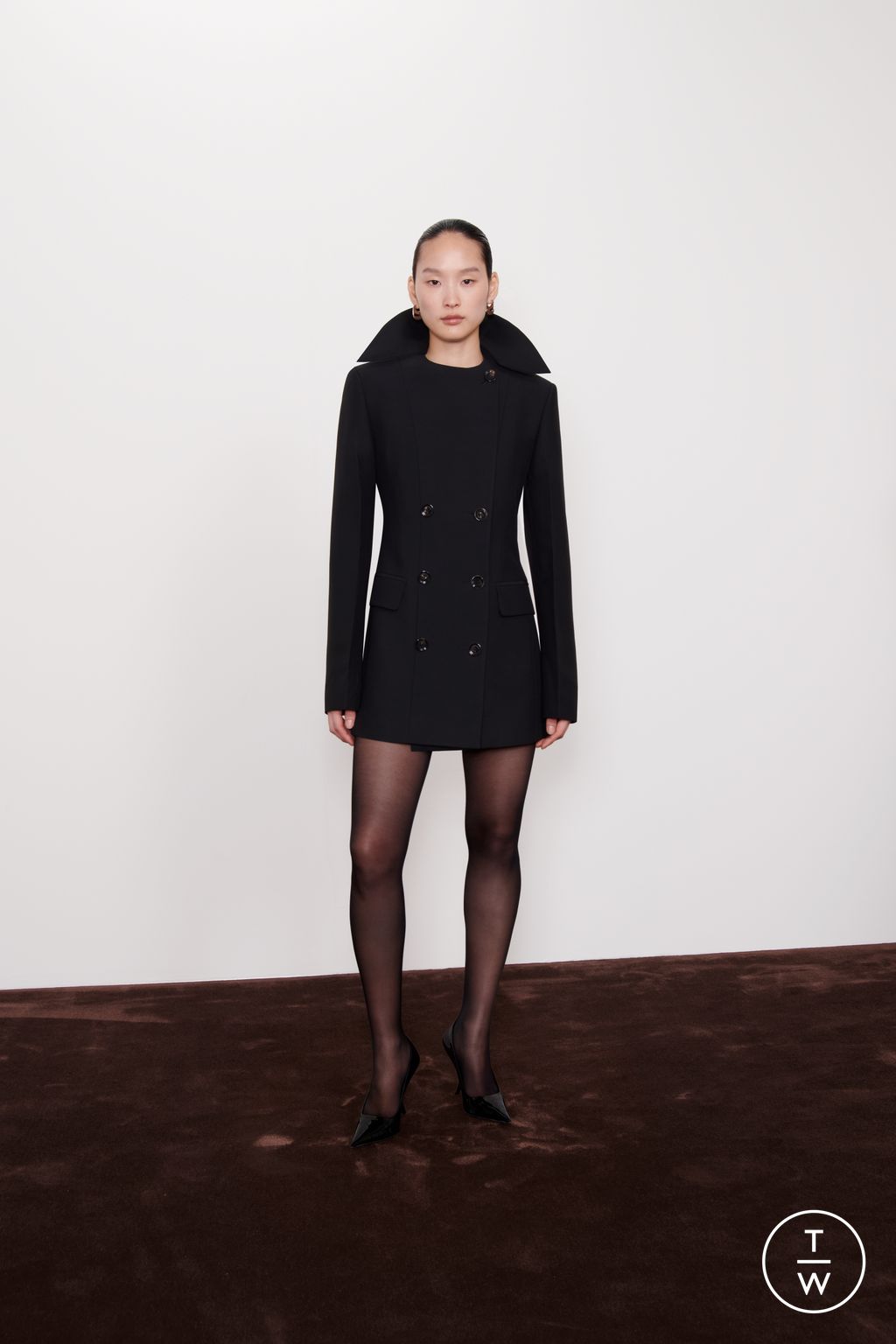 Fashion Week Milan Resort 2025 look 35 de la collection Ferragamo womenswear