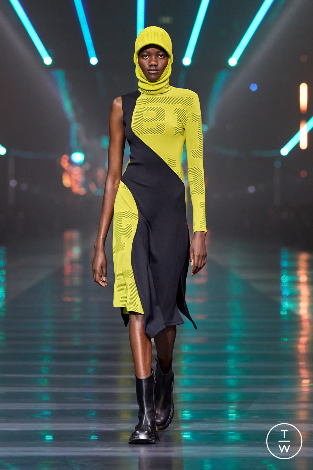 Fashion Week Milan Fall/Winter 2022 look 25 from the Ferrari collection womenswear