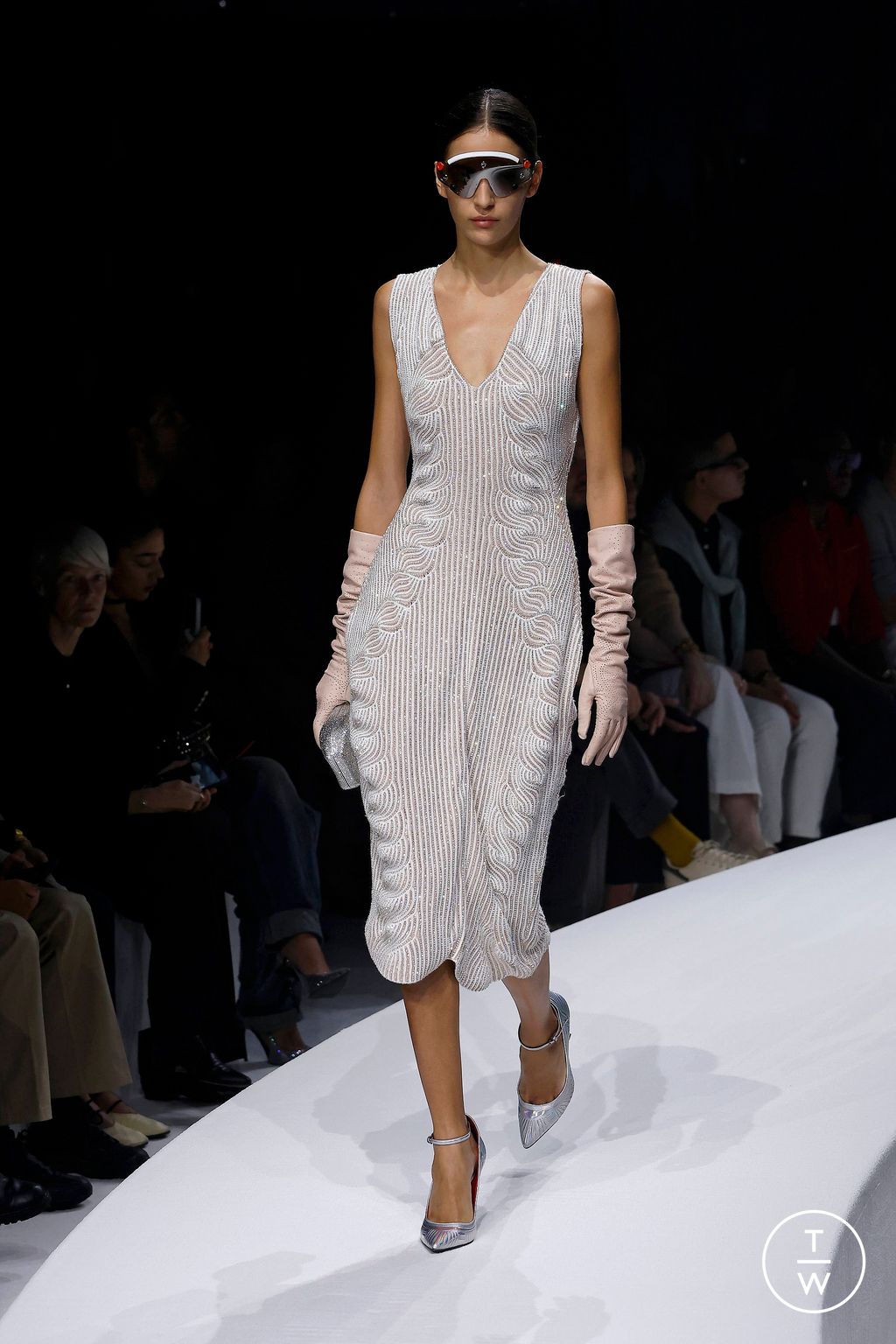 Fashion Week Milan Spring/Summer 2024 look 8 de la collection Ferrari womenswear