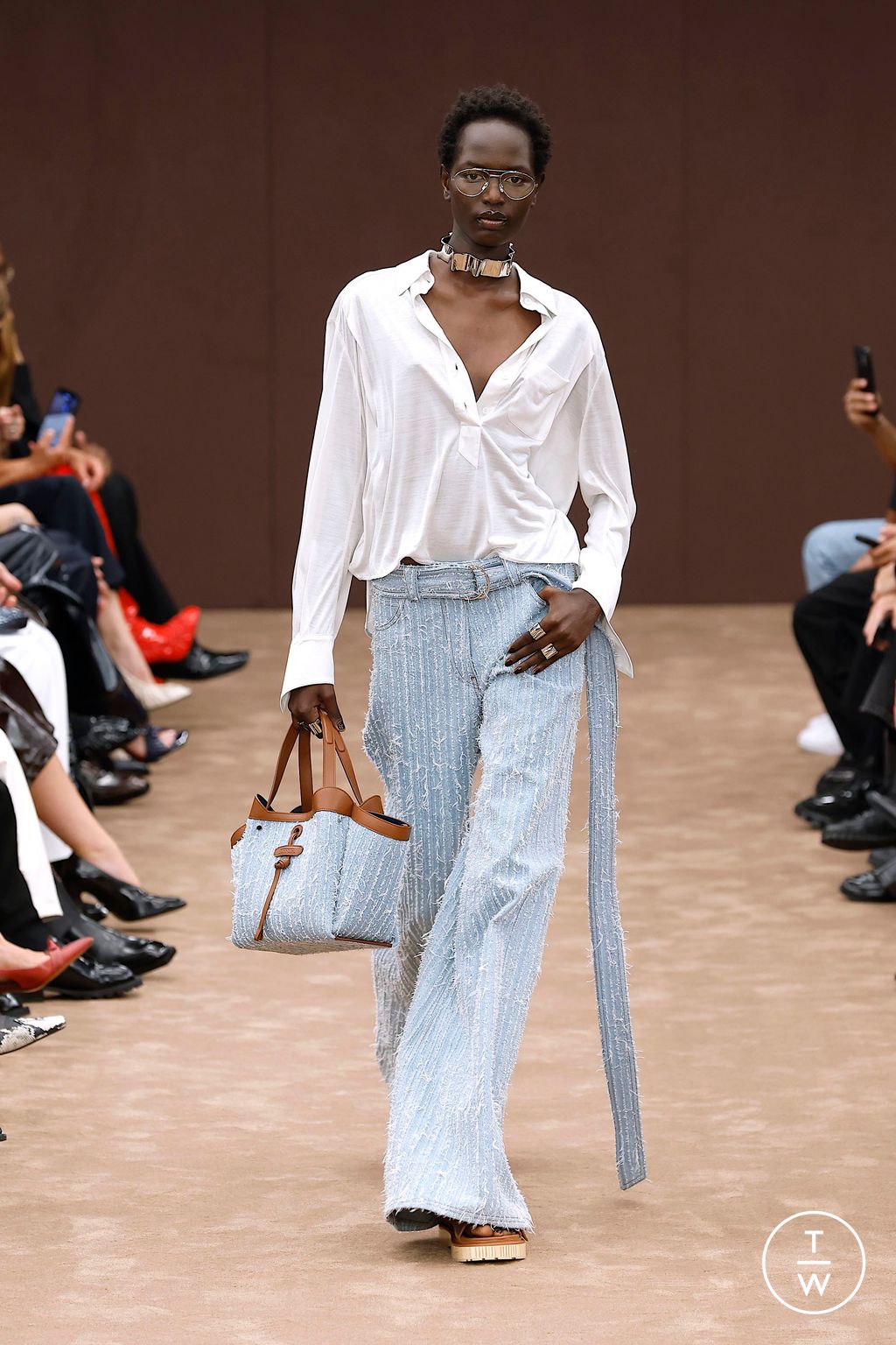 Fashion Week Milan Spring/Summer 2025 look 31 from the Ferrari collection 女装