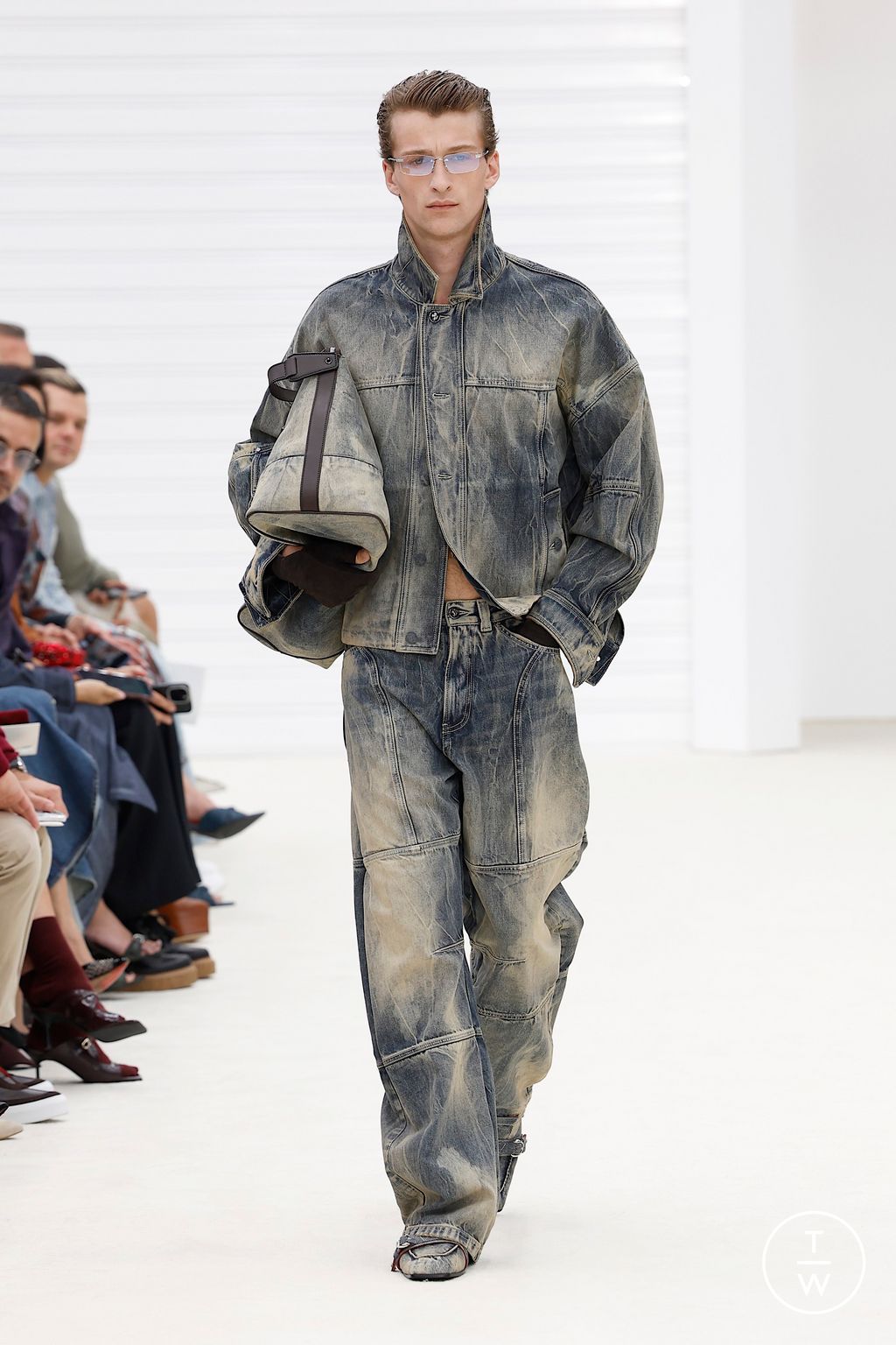 Fashion Week Milan Spring/Summer 2026 look 23 de la collection Ferrari womenswear