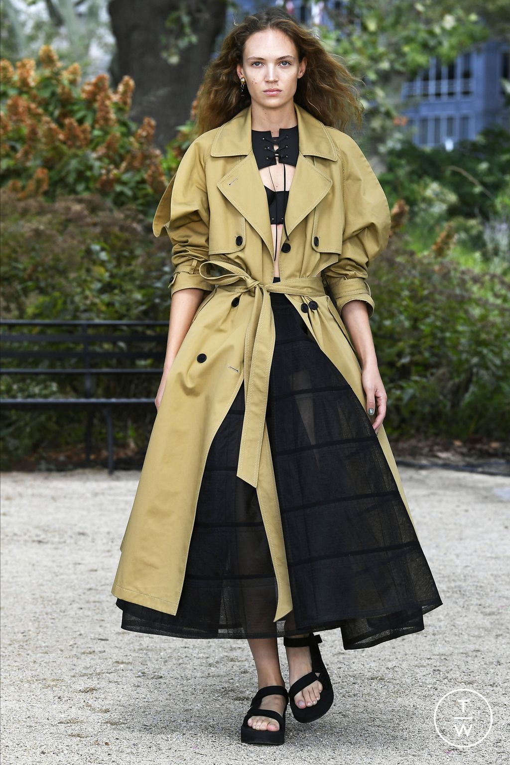 Fashion Week New York Spring/Summer 2023 look 17 de la collection Monse womenswear