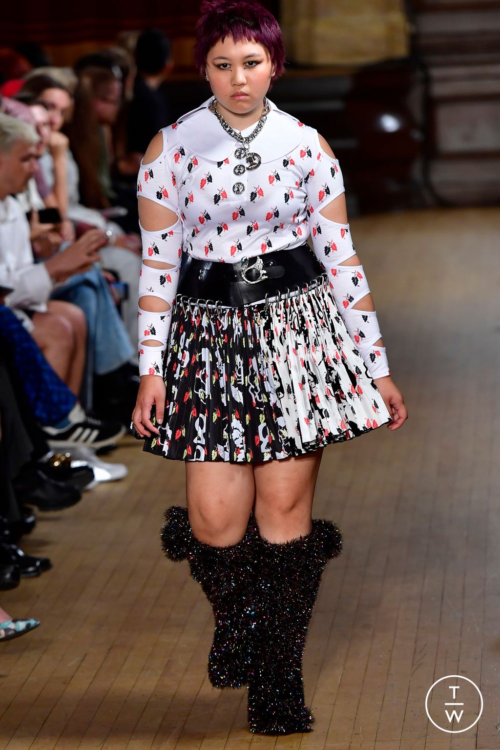 Fashion Week London Spring/Summer 2023 look 31 from the Chopova Lowena collection 女装
