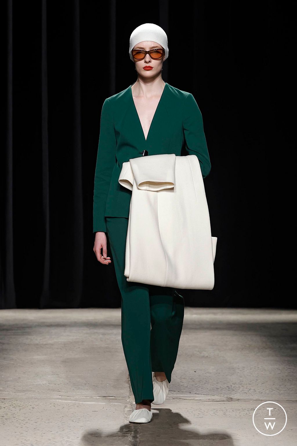 Fashion Week New York Fall/Winter 2024 look 6 from the FFORME collection 女装