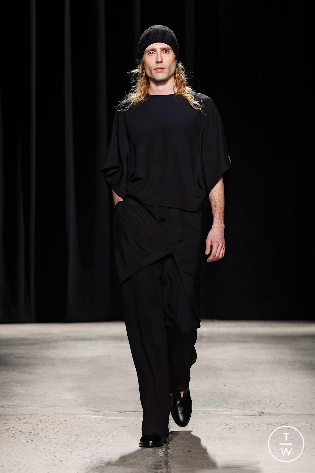 Fashion Week New York Fall/Winter 2024 look 13 de la collection FFORME womenswear