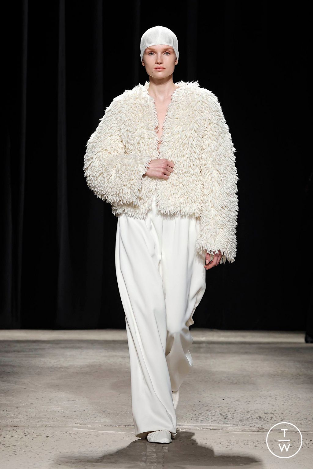 Fashion Week New York Fall/Winter 2024 look 25 from the FFORME collection womenswear