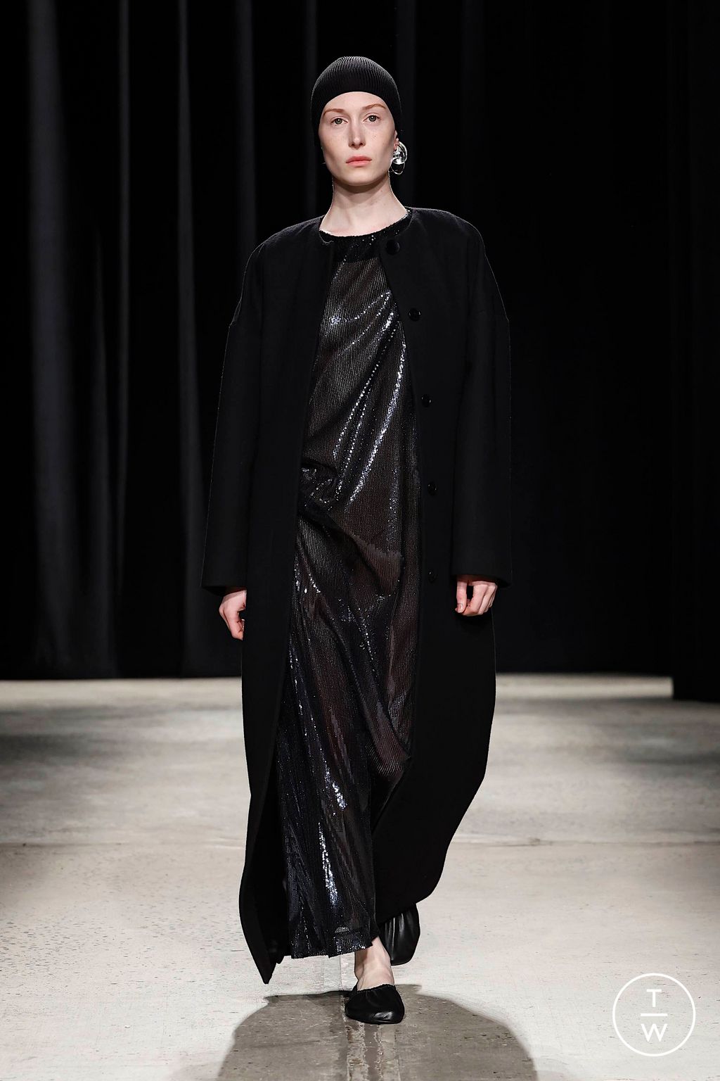 Fashion Week New York Fall/Winter 2024 look 30 de la collection FFORME womenswear