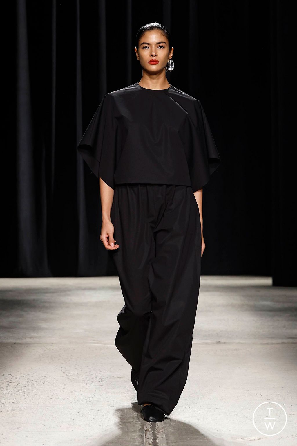 Fashion Week New York Fall/Winter 2024 look 31 from the FFORME collection womenswear