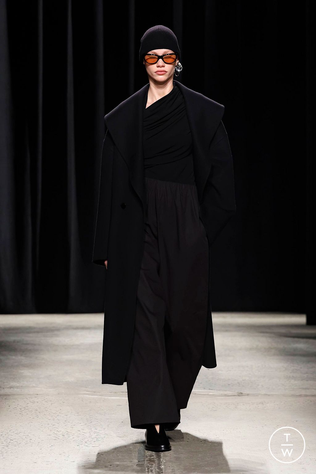 Fashion Week New York Fall/Winter 2024 look 33 from the FFORME collection 女装