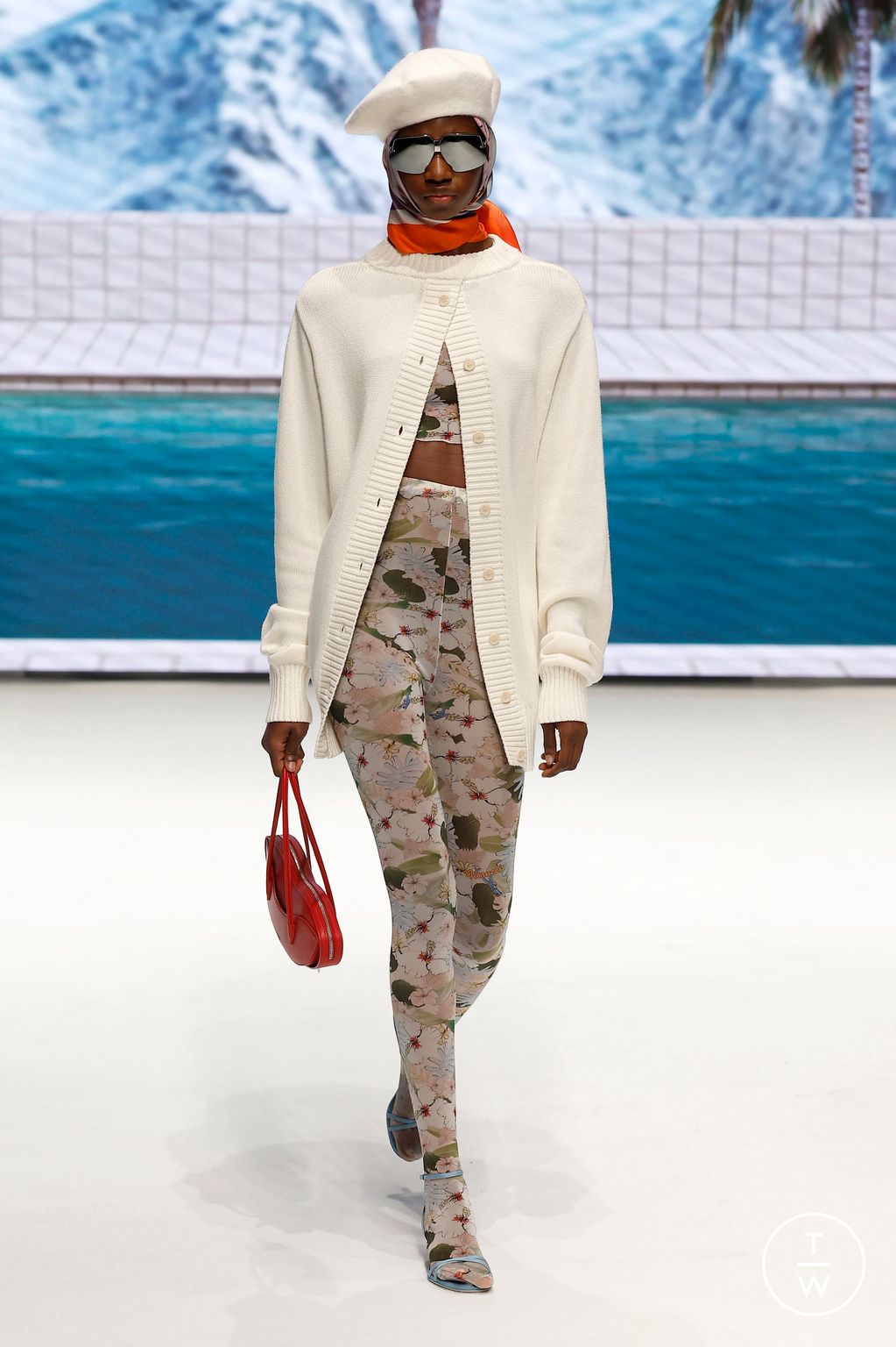 Fashion Week Milan Fall/Winter 2025 look 34 from the Fiorucci collection womenswear