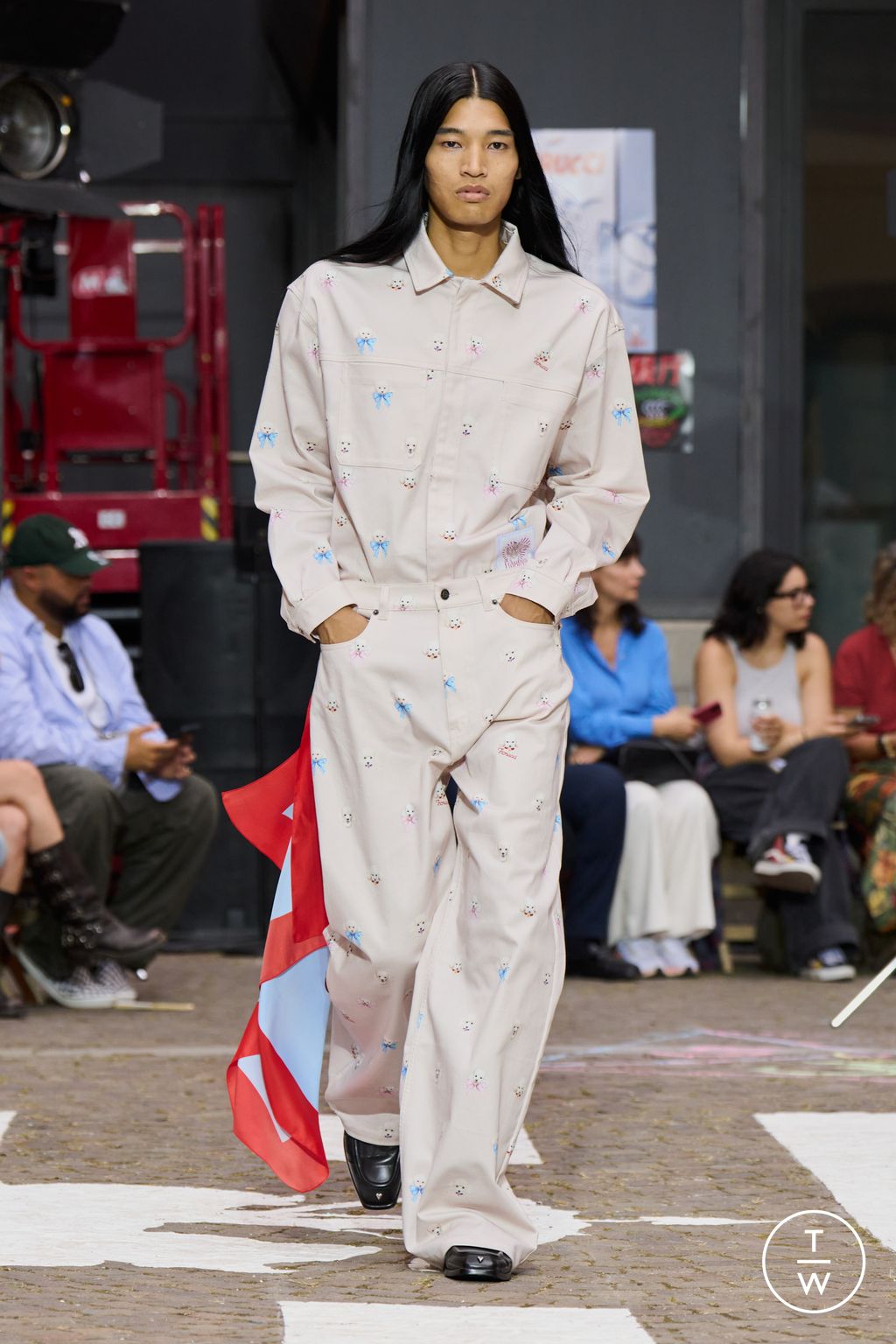 Fashion Week Milan Spring/Summer 2026 look 33 from the Fiorucci collection menswear