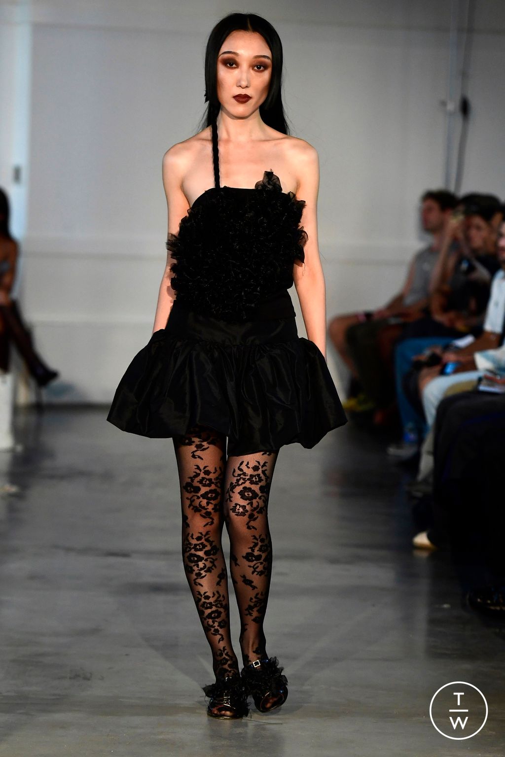 Fashion Week Paris Spring/Summer 2024 look 14 from the Les Fleurs Studio collection womenswear