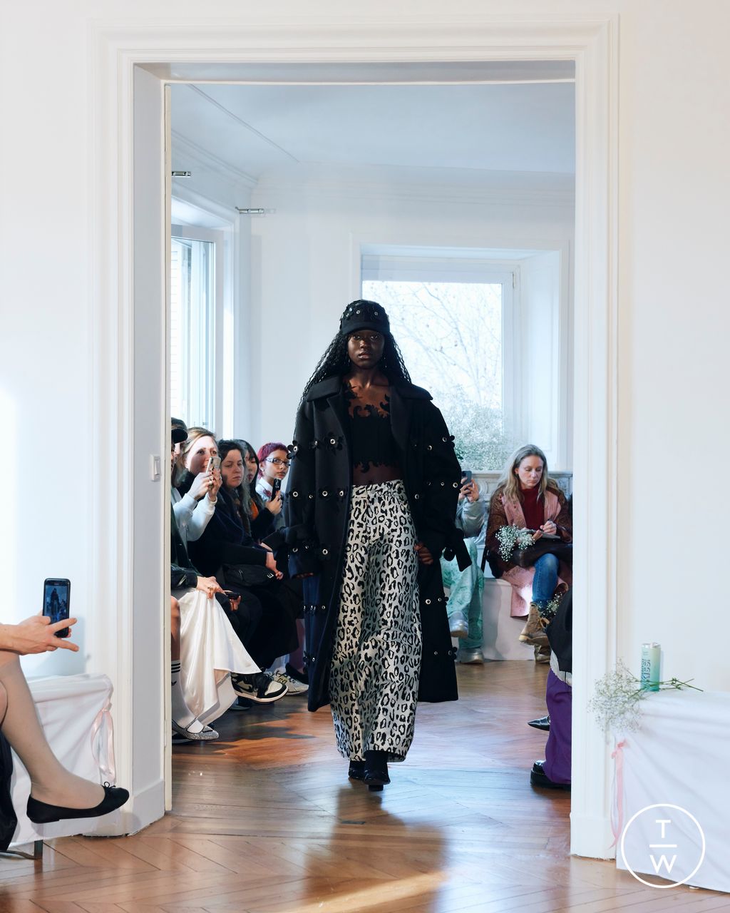 Fashion Week Paris Fall/Winter 2024 look 3 de la collection Florentina Leitner womenswear