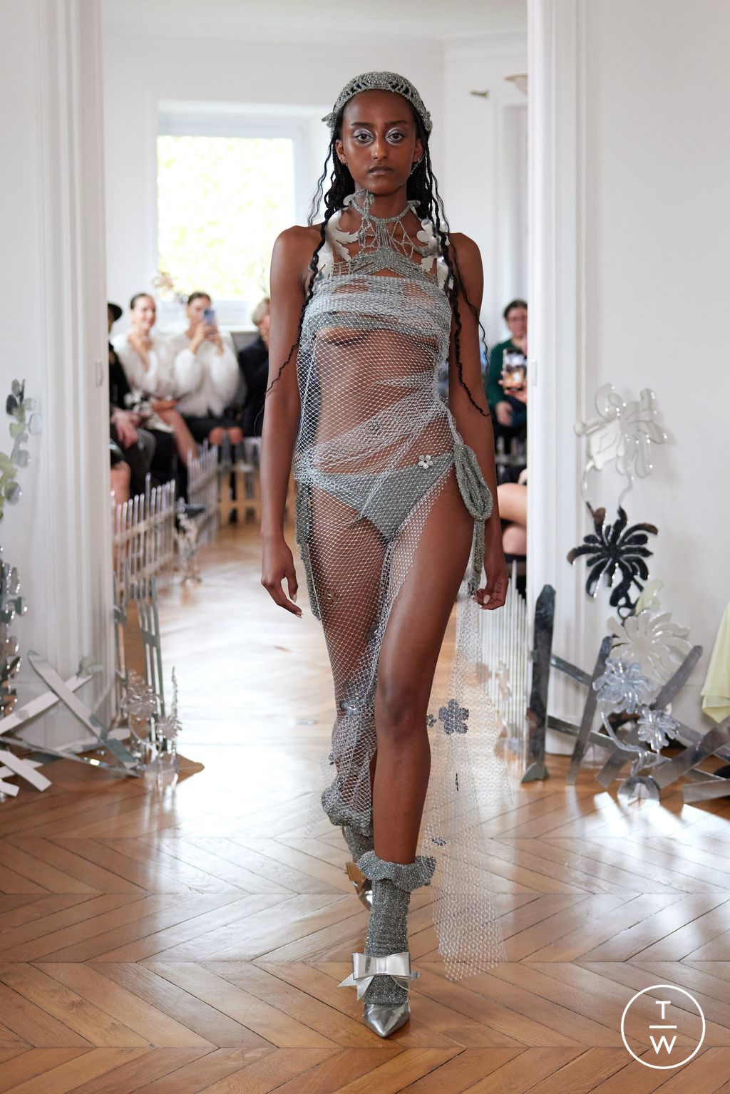 Fashion Week Paris Spring-Summer 2025 look 2 de la collection Florentina Leitner womenswear