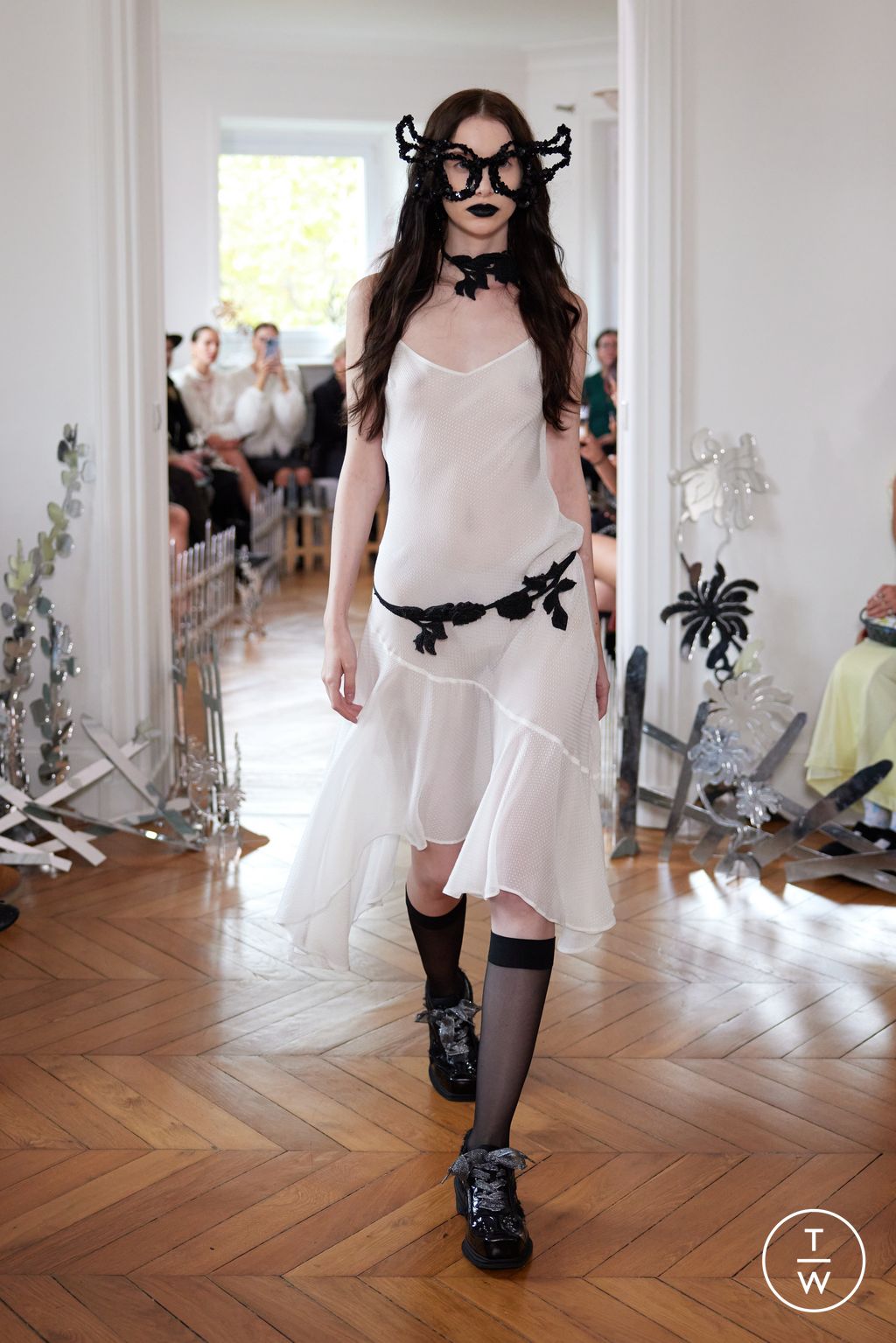 Fashion Week Paris Spring-Summer 2025 look 4 from the Florentina Leitner collection 女装