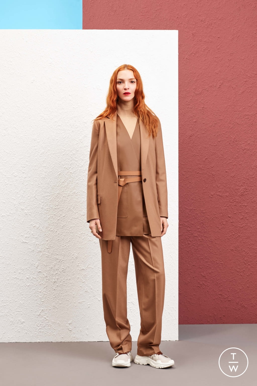Fashion Week Milan Pre-Fall 2019 look 22 from the Agnona collection womenswear