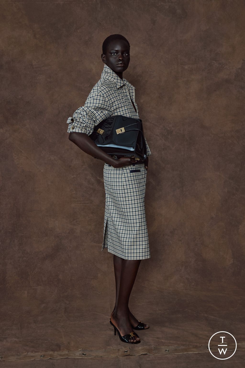 Fashion Week Milan Pre-Fall 2026 look 33 from the Ferragamo collection womenswear