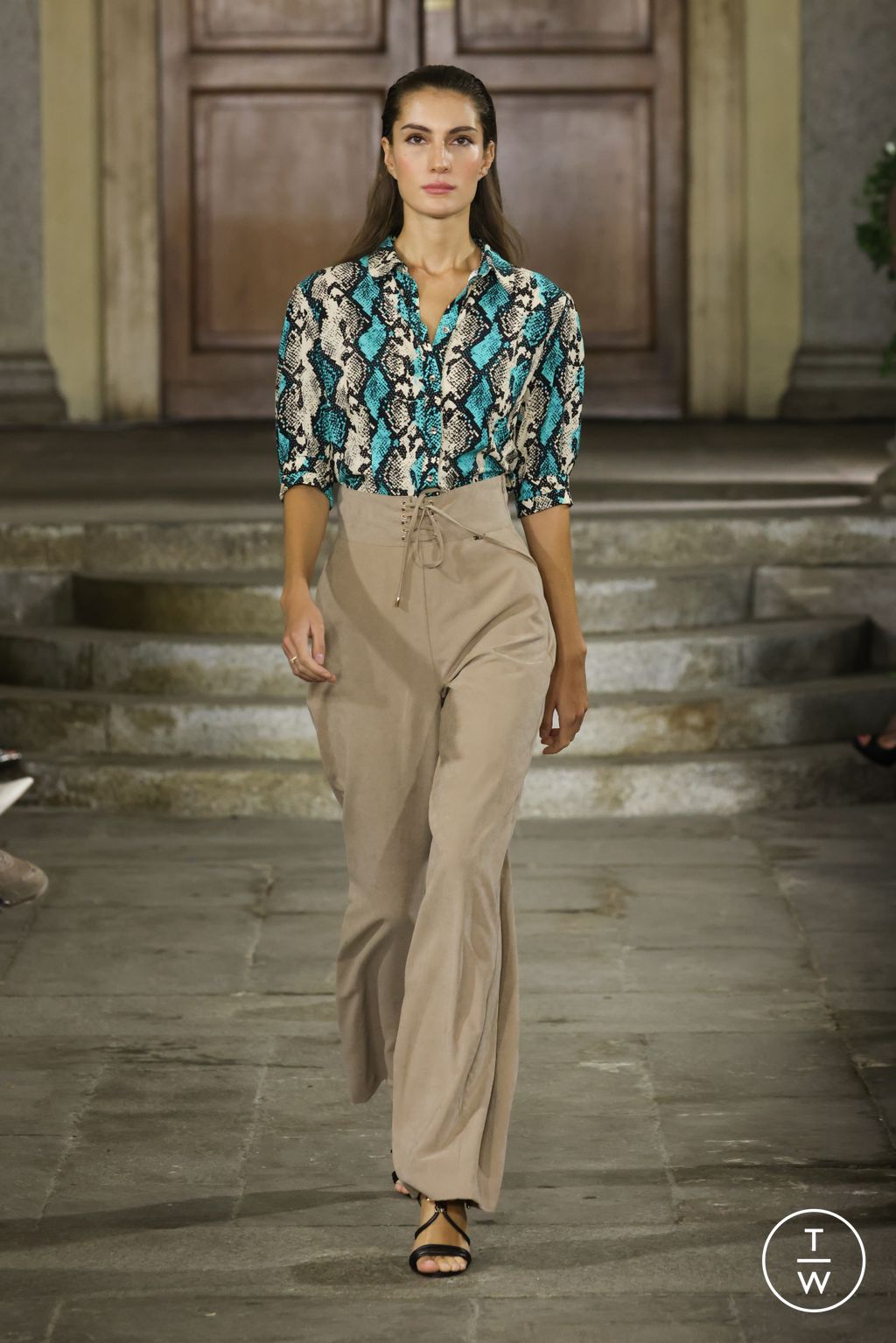 Fashion Week Milan Spring/Summer 2024 look 9 from the Fracomina collection 女装