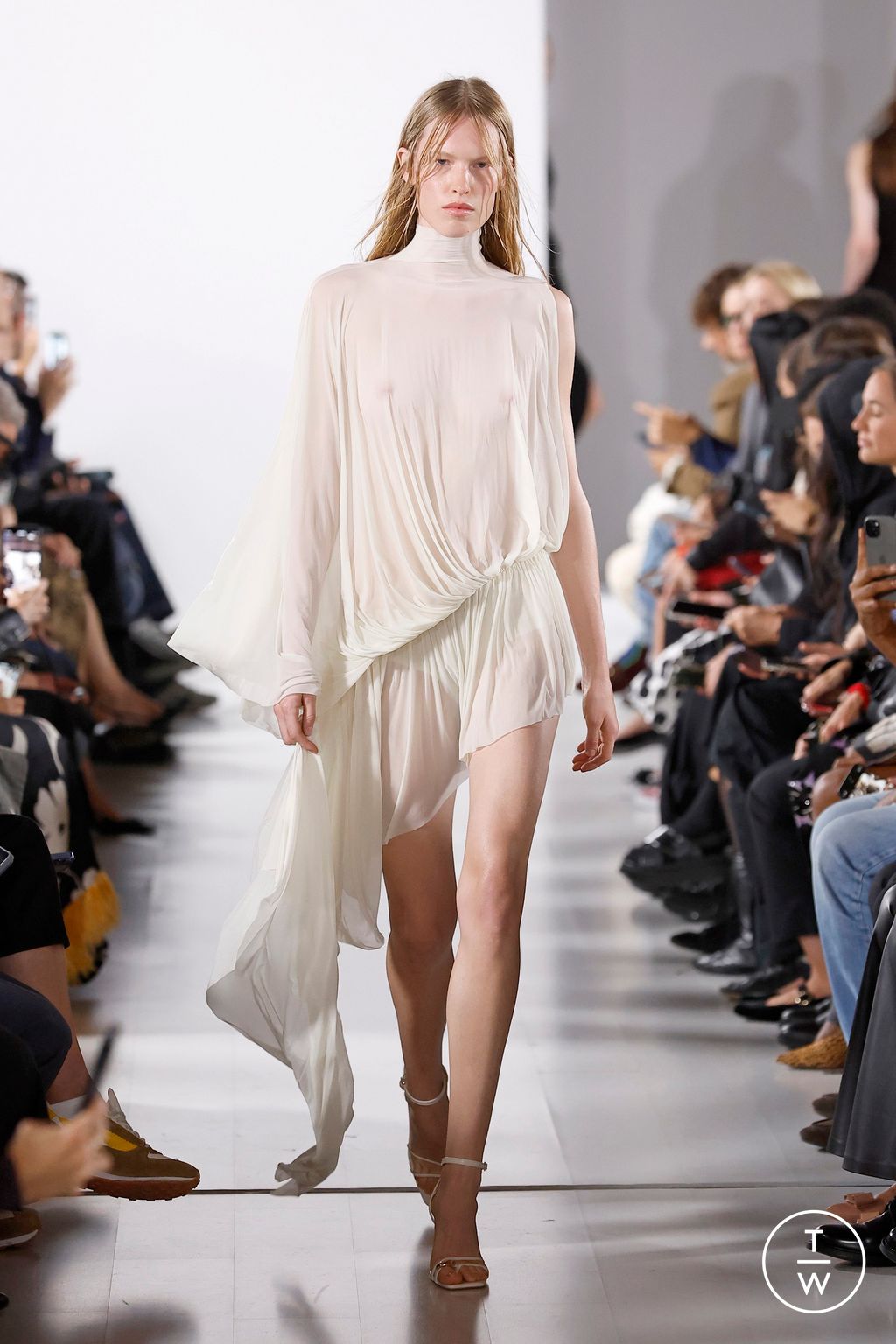Fashion Week Milan Spring/Summer 2026 look 23 from the Francesco Murano collection womenswear