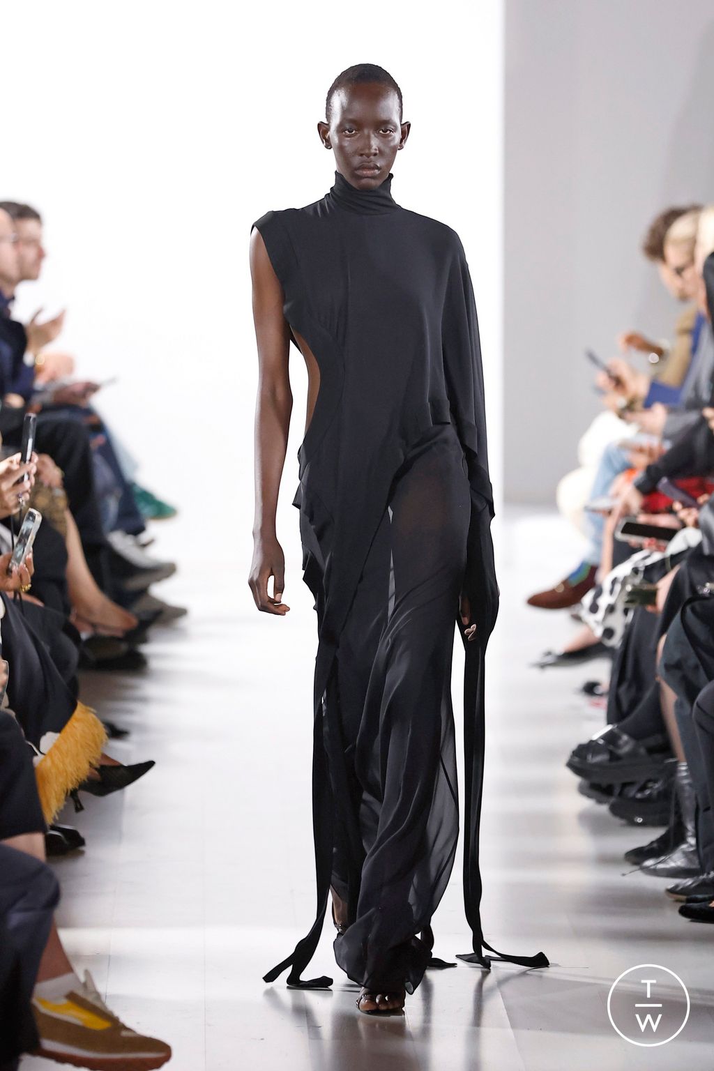 Fashion Week Milan Spring/Summer 2026 look 27 from the Francesco Murano collection womenswear