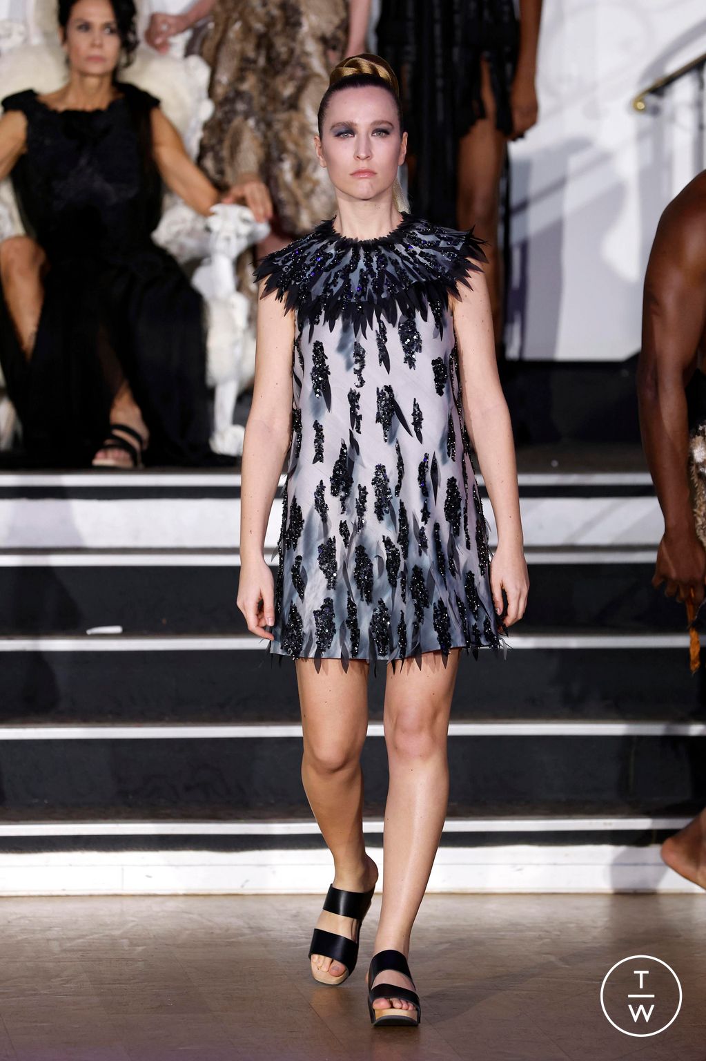 Fashion Week Paris Spring-Summer 2025 look 9 from the Franck Sorbier collection couture