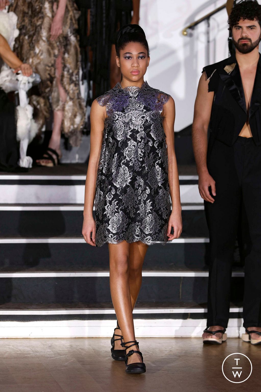 Fashion Week Paris Spring-Summer 2025 look 12 from the Franck Sorbier collection couture