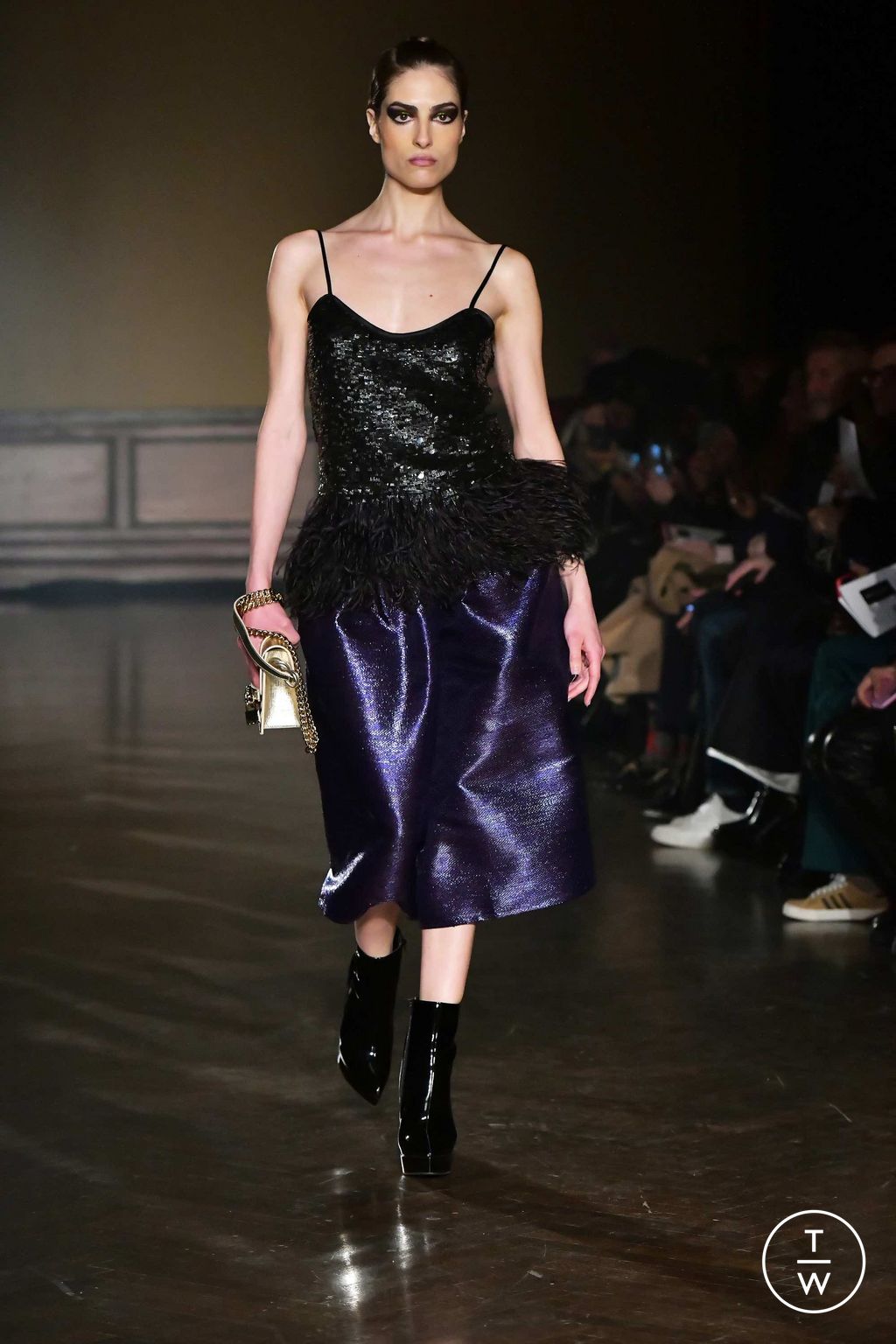Fashion Week New York Fall/Winter 2023 look 1 de la collection Frederick Anderson womenswear