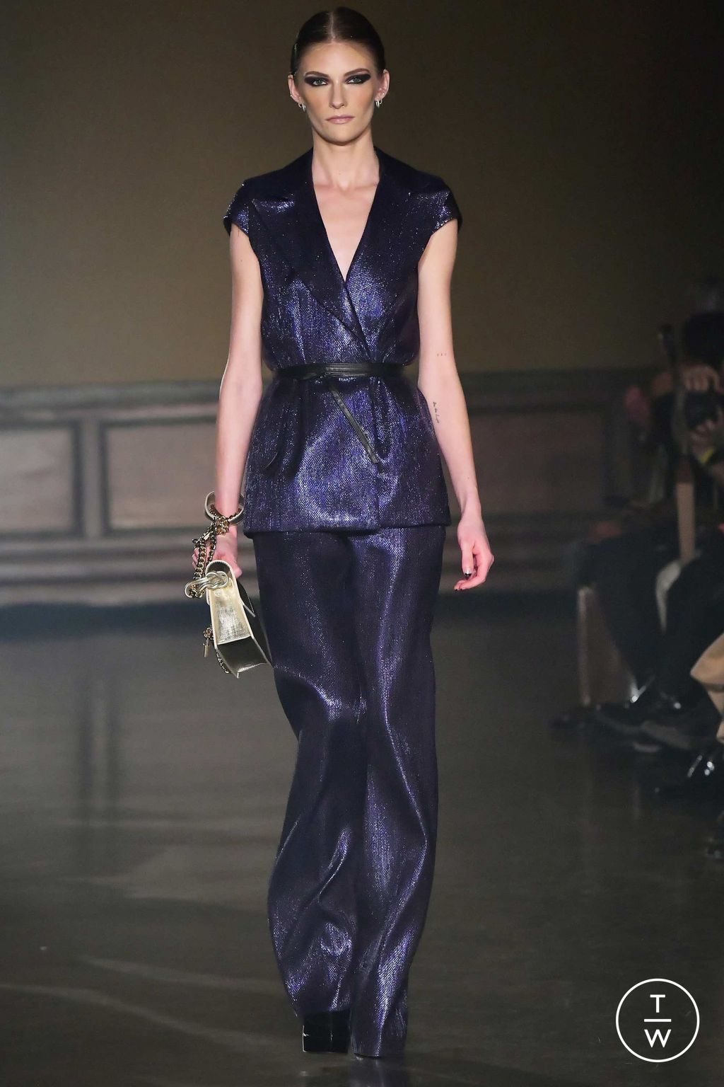 Fashion Week New York Fall/Winter 2023 look 6 de la collection Frederick Anderson womenswear