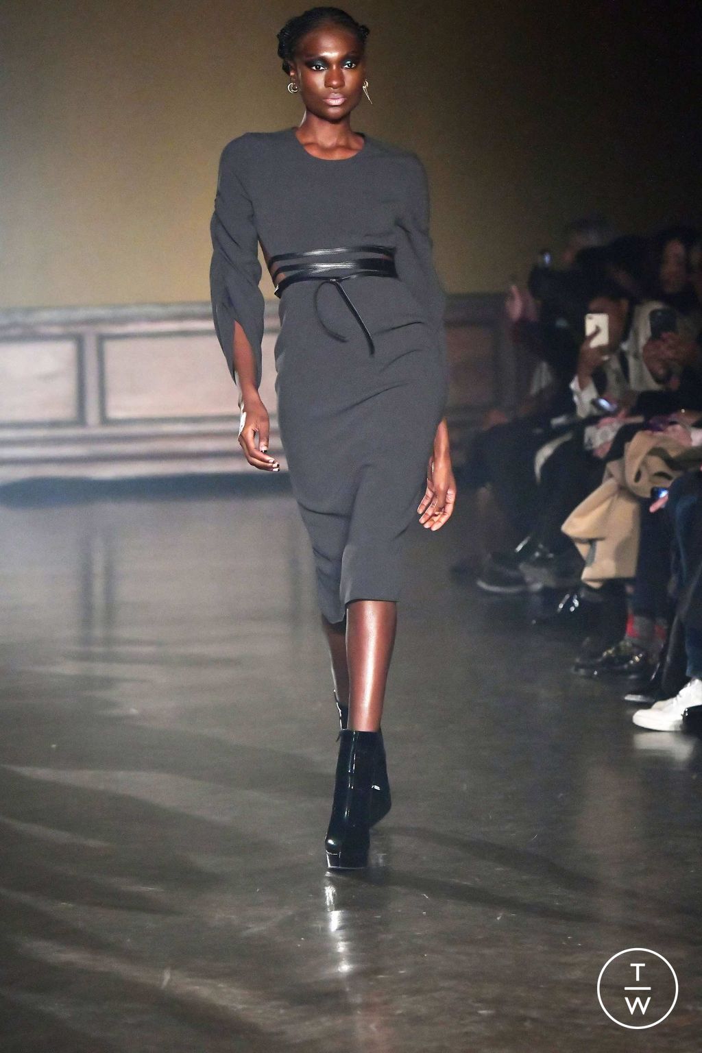 Fashion Week New York Fall/Winter 2023 look 10 from the Frederick Anderson collection womenswear