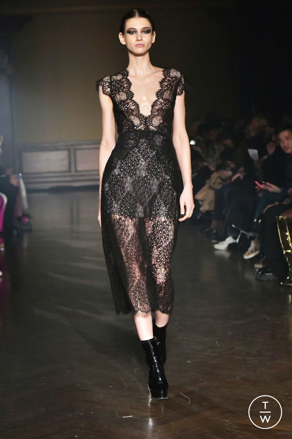 Fashion Week New York Fall/Winter 2023 look 18 from the Frederick Anderson collection womenswear