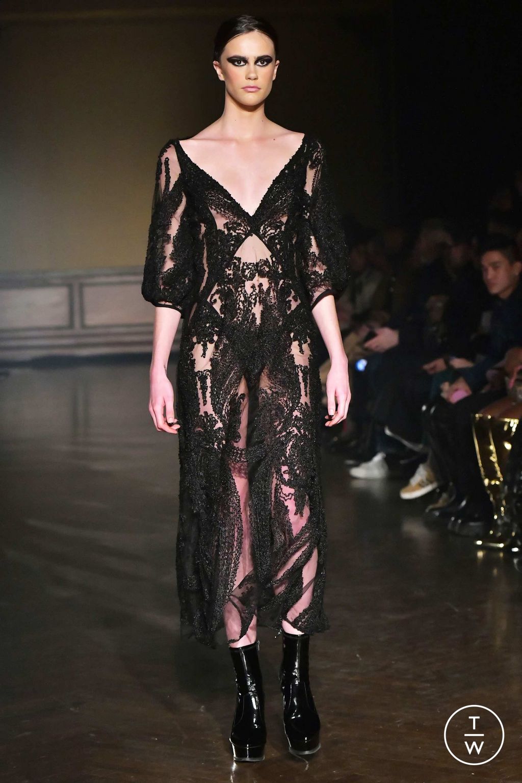 Fashion Week New York Fall/Winter 2023 look 32 from the Frederick Anderson collection womenswear