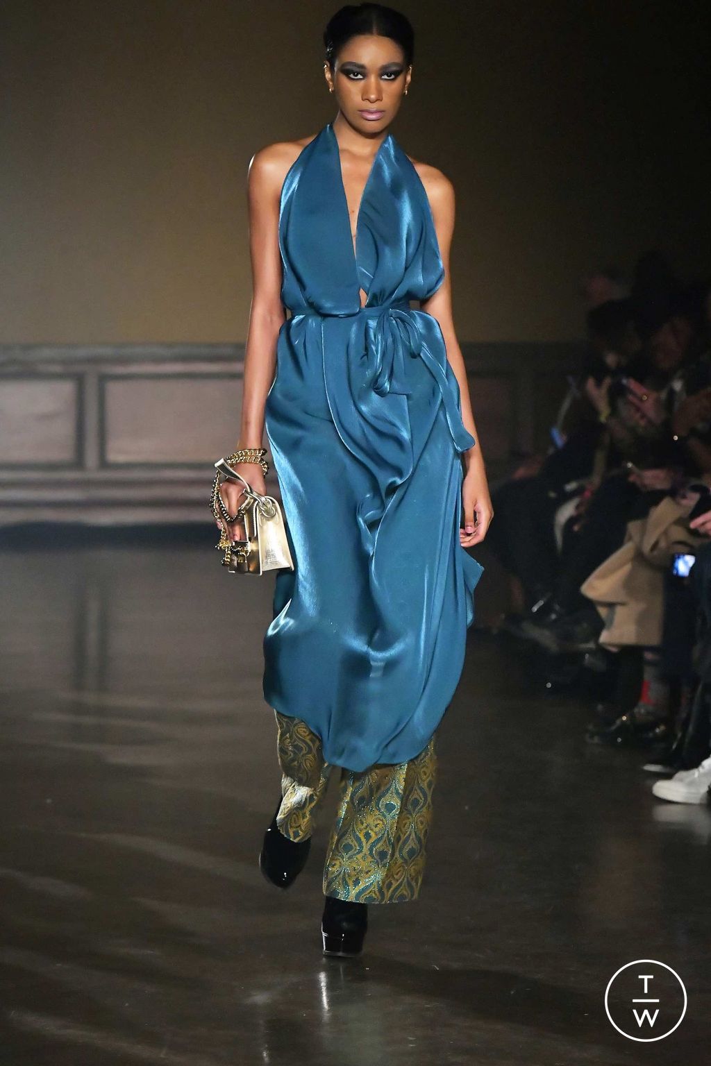 Fashion Week New York Fall/Winter 2023 look 34 from the Frederick Anderson collection womenswear