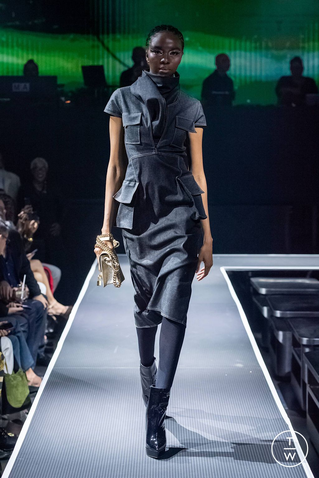Fashion Week New York Resort 2024 look 4 de la collection Frederick Anderson womenswear