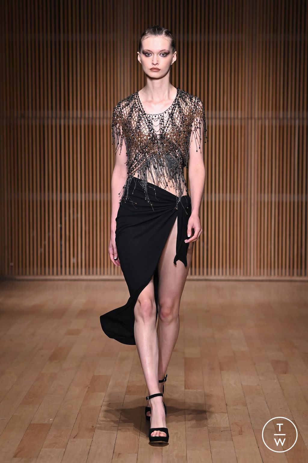 Fashion Week New York Spring-Summer 2025 look 18 from the Frederick Anderson collection 女装