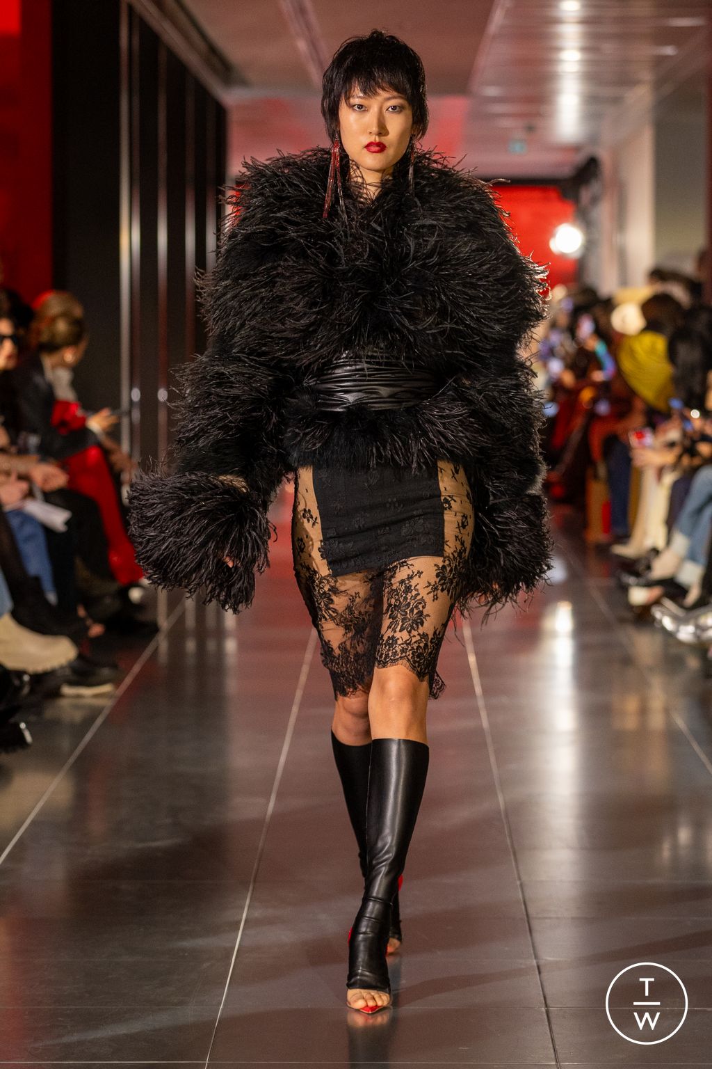 Fashion Week London Fall/Winter 2024 look 5 from the Frolov collection 女装