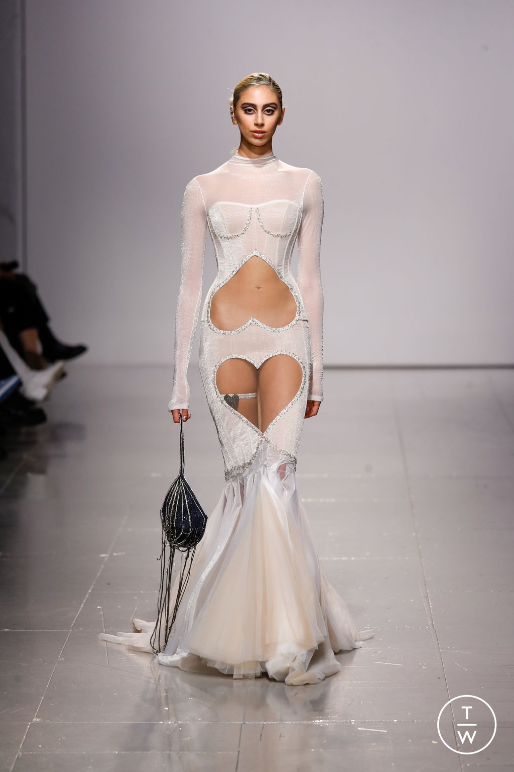 Fashion Week London Fall/Winter 2023 look 19 from the Frolov collection 女装