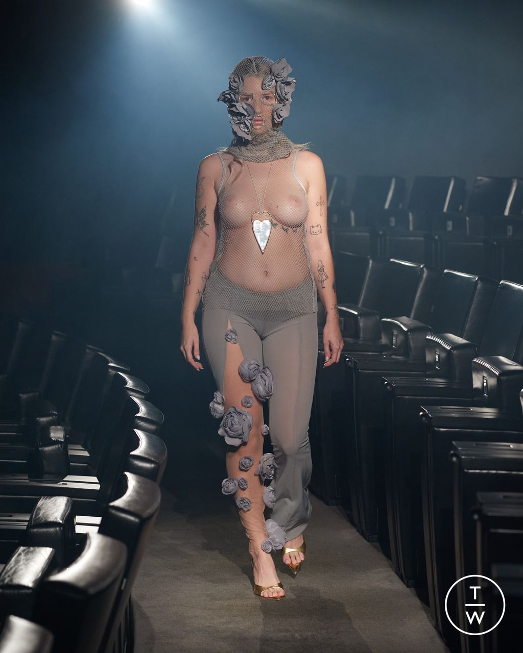 Fashion Week London Spring/Summer 2024 look 1 from the Frolov collection womenswear