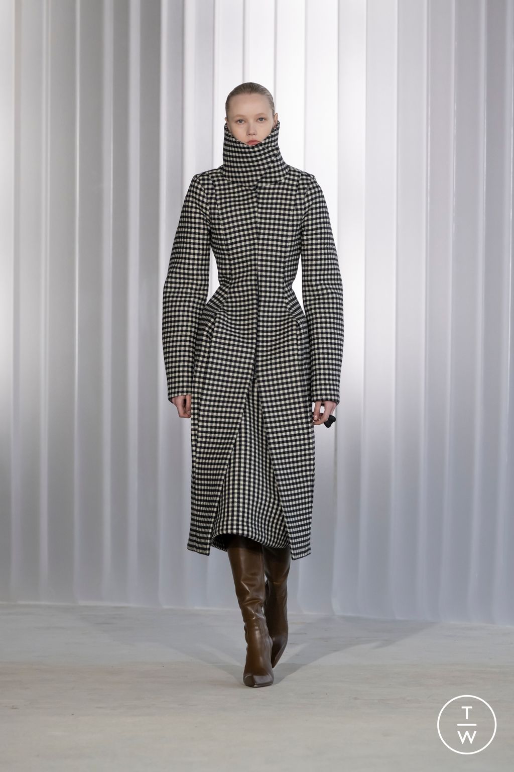 Fashion Week Paris Fall/Winter 2026 look 21 from the Jean Paul Gaultier collection 女装