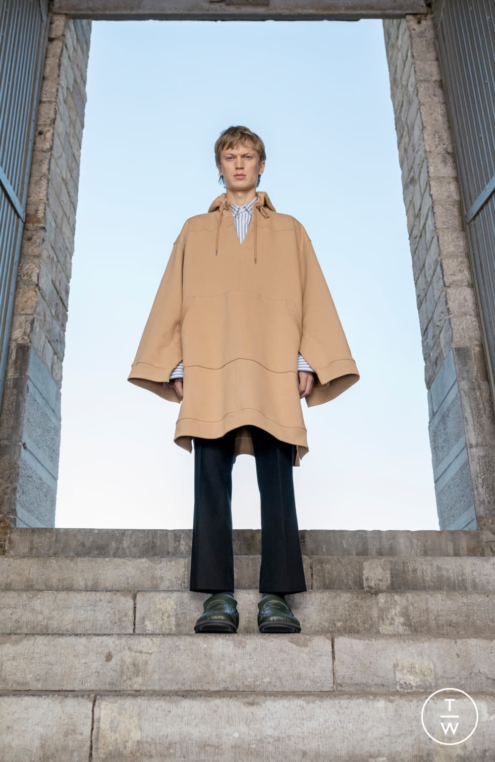 Fashion Week Paris Fall/Winter 2021 look 24 from the Dries Van Noten collection menswear