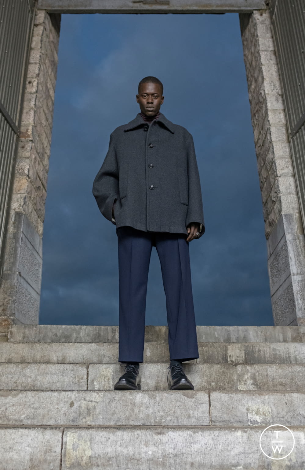 Fashion Week Paris Fall/Winter 2021 look 41 from the Dries Van Noten collection 男装