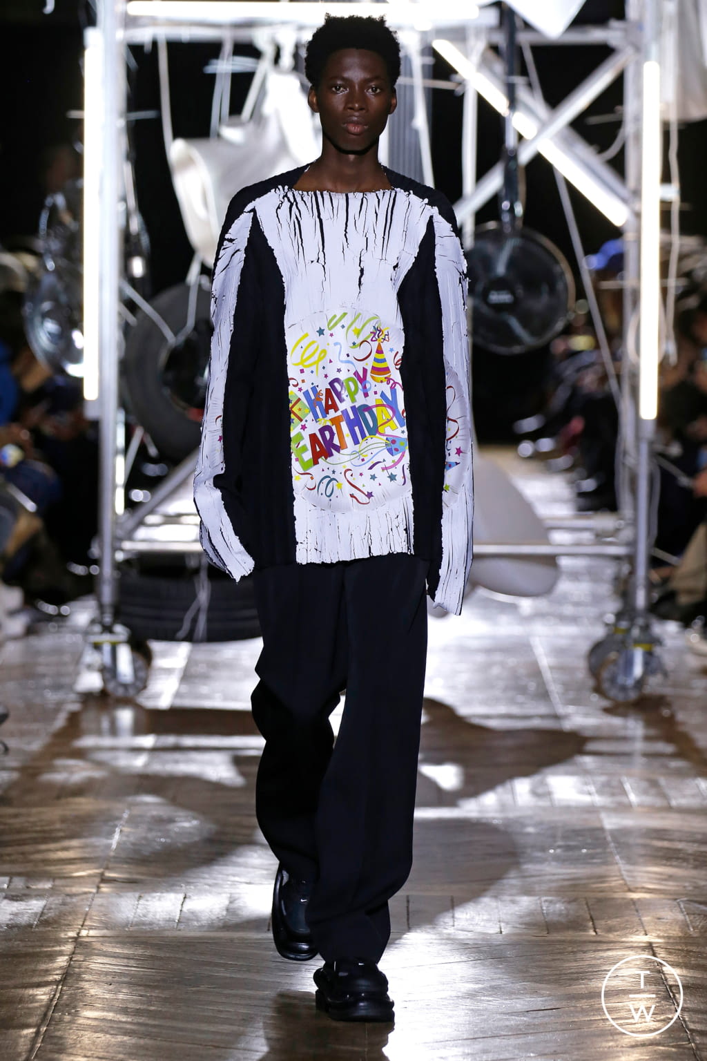 Fashion Week Paris Fall/Winter 2020 look 1 from the Botter collection 男装