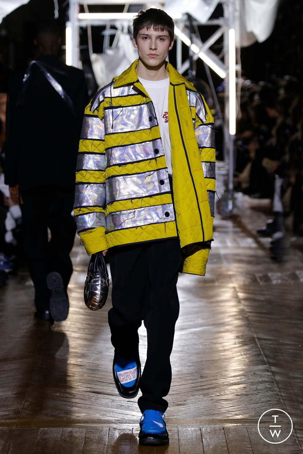 Fashion Week Paris Fall/Winter 2020 look 10 from the Botter collection 男装