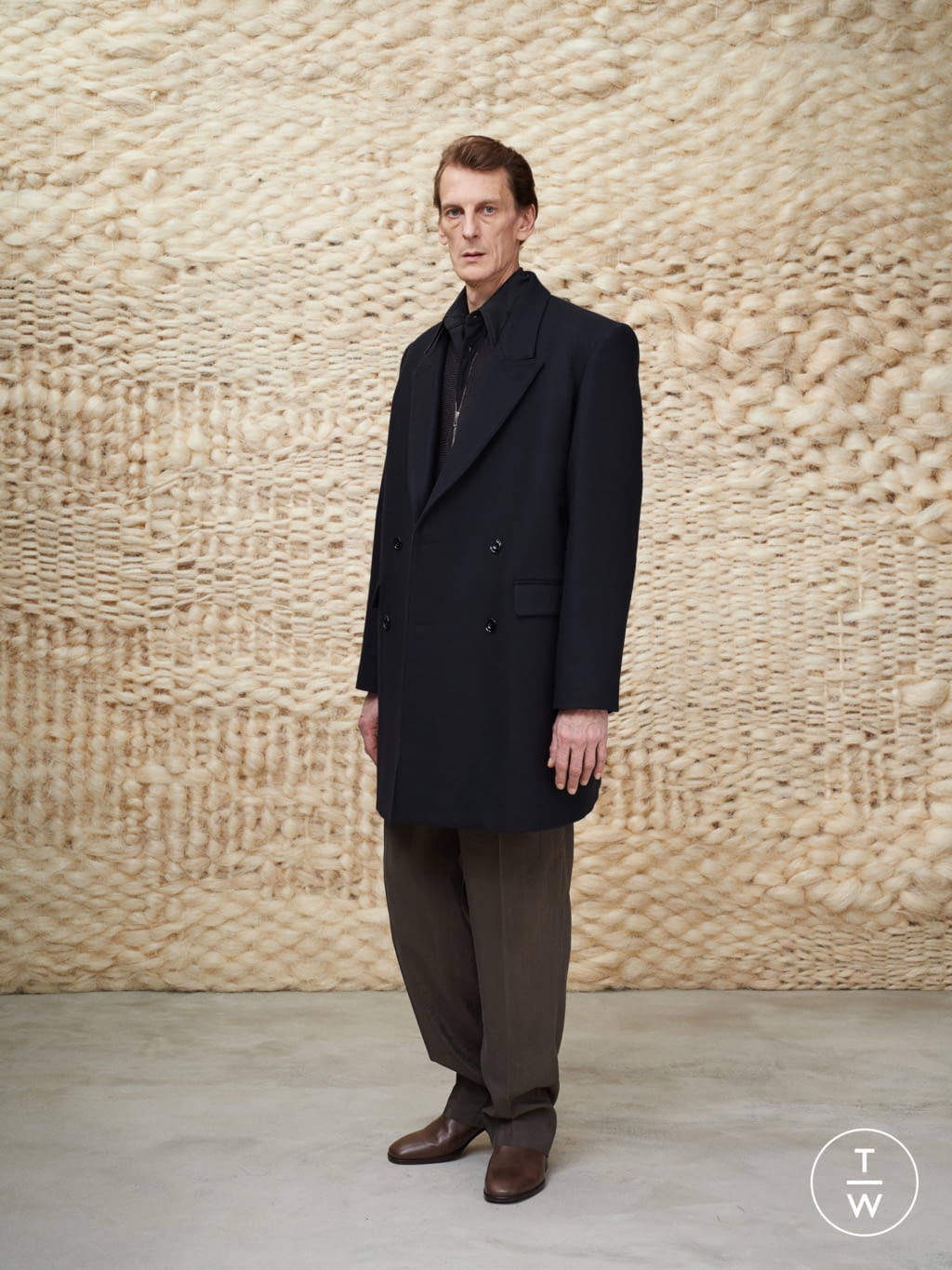 Fashion Week Paris Fall/Winter 2020 look 6 from the Lemaire collection menswear