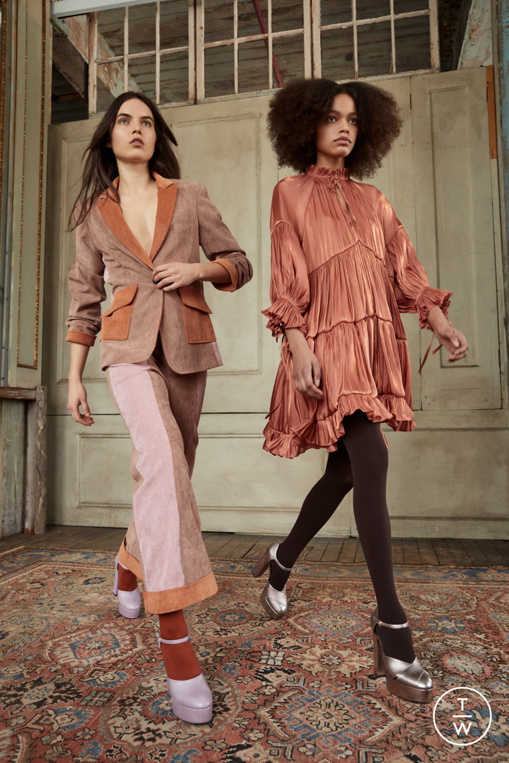 Fashion Week New York Fall/Winter 2021 look 2 de la collection Cinq à Sept womenswear