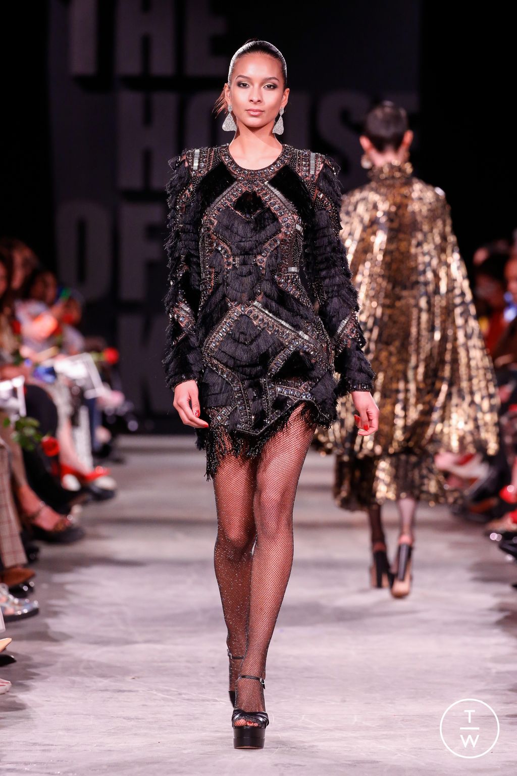 Fashion Week New York Fall/Winter 2023 look 16 from the Naeem Khan collection womenswear