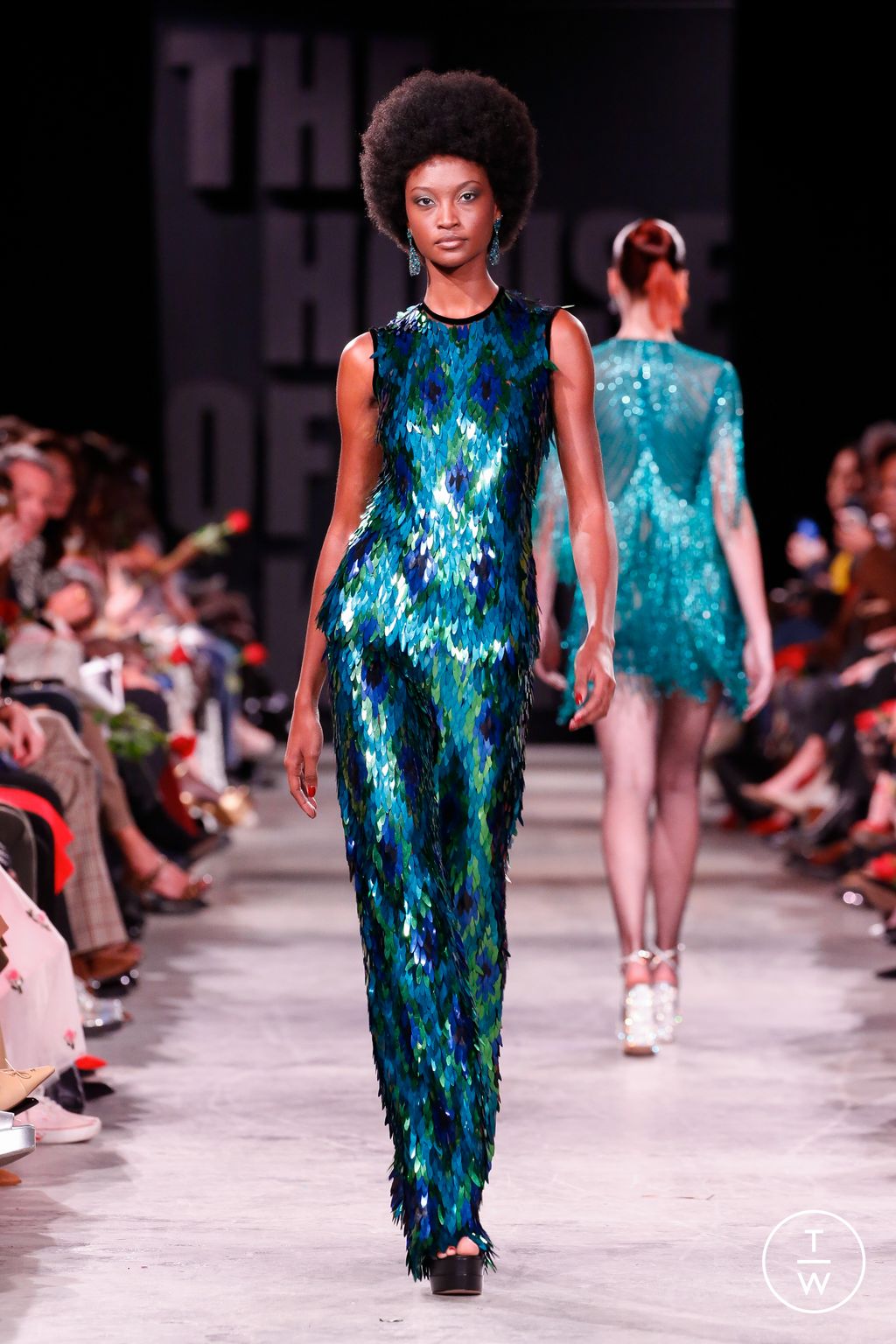 Fashion Week New York Fall/Winter 2023 look 27 from the Naeem Khan collection 女装