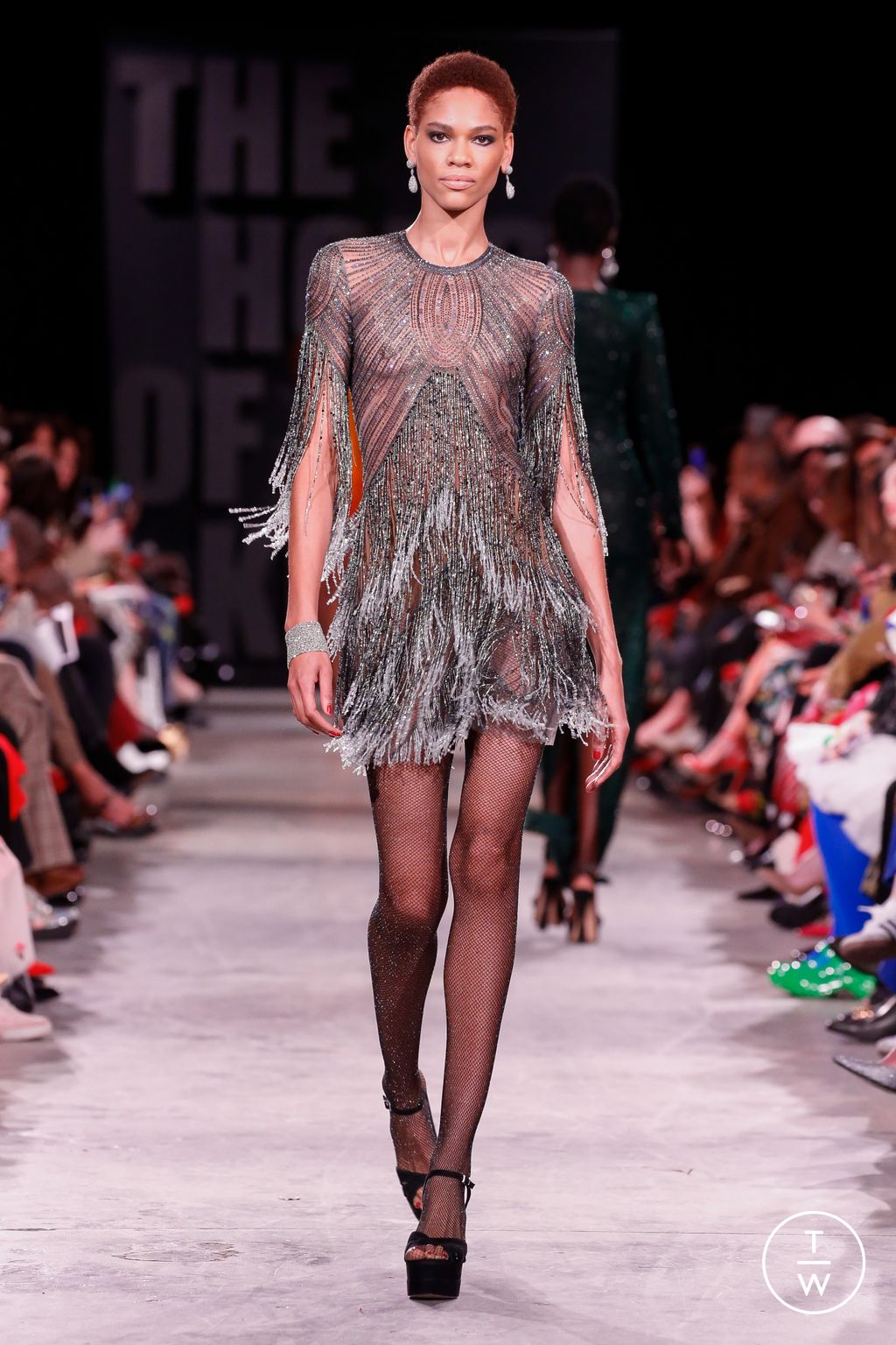 Fashion Week New York Fall/Winter 2023 look 31 from the Naeem Khan collection 女装