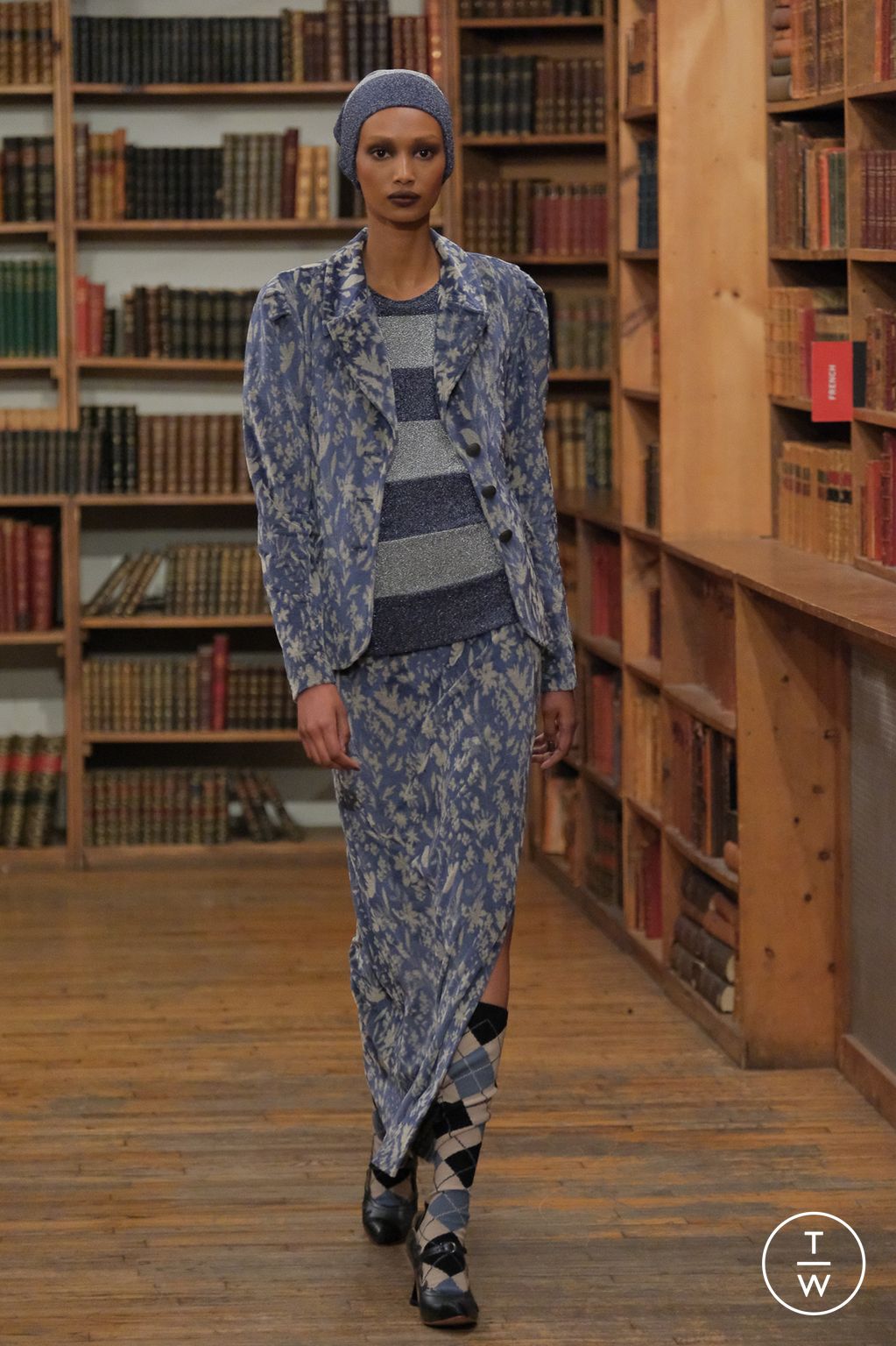 Fashion Week New York Fall/Winter 2024 look 19 de la collection Anna Sui womenswear