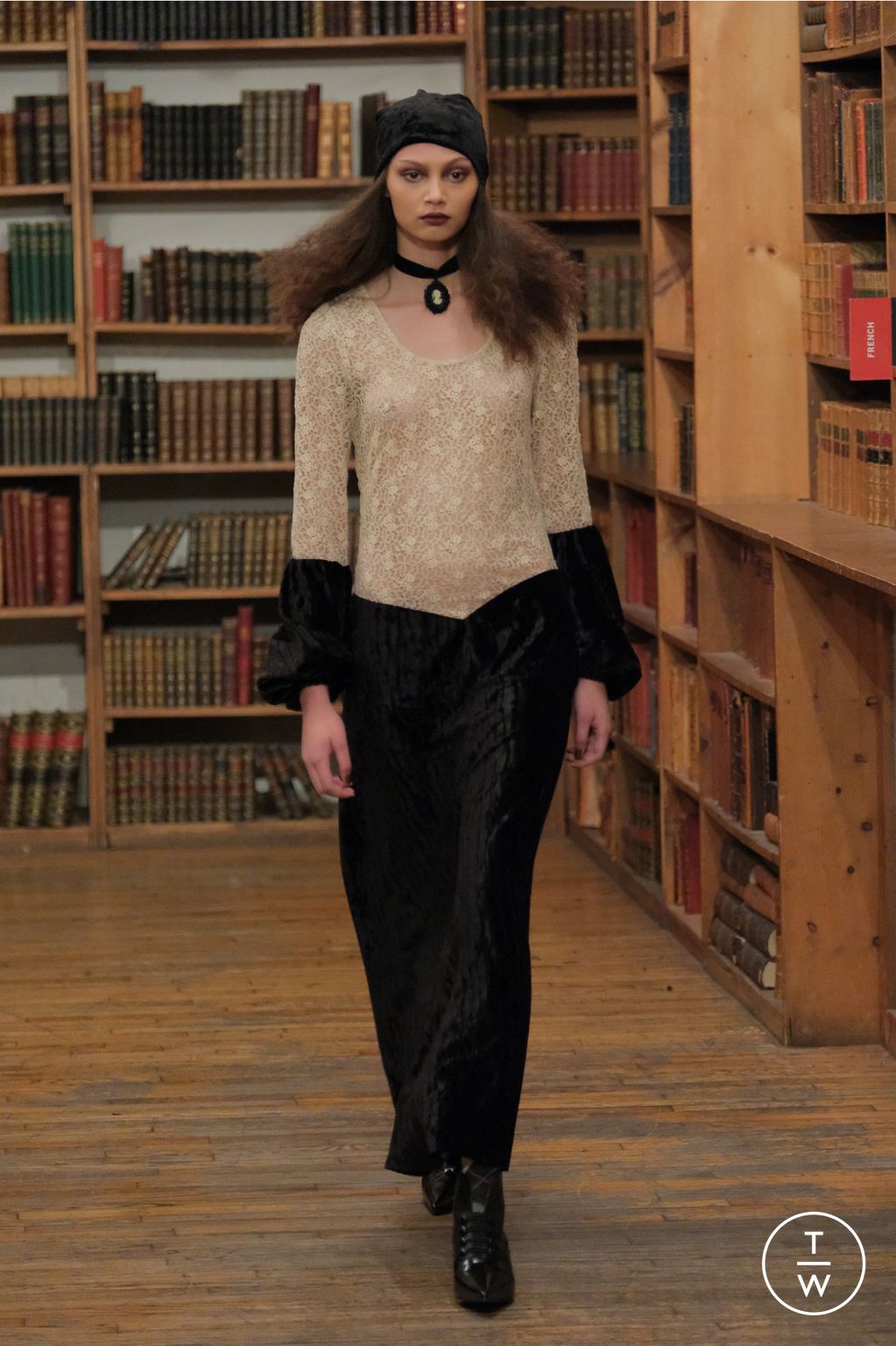 Fashion Week New York Fall/Winter 2024 look 25 de la collection Anna Sui womenswear